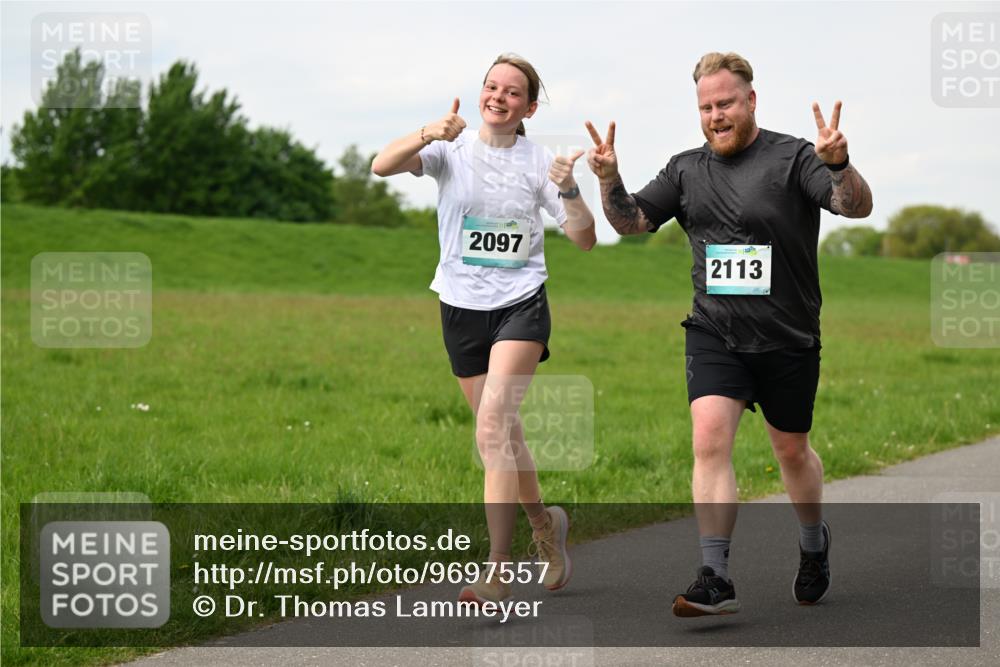 10.05.2026 - 8. Wedeler Halbmarathon Dr. Thomas Lammeyer http://msf.ph/oto/9697557 10.05.2026 11:29:38 Laufen 2097, 2113 meine-sportfotos.de