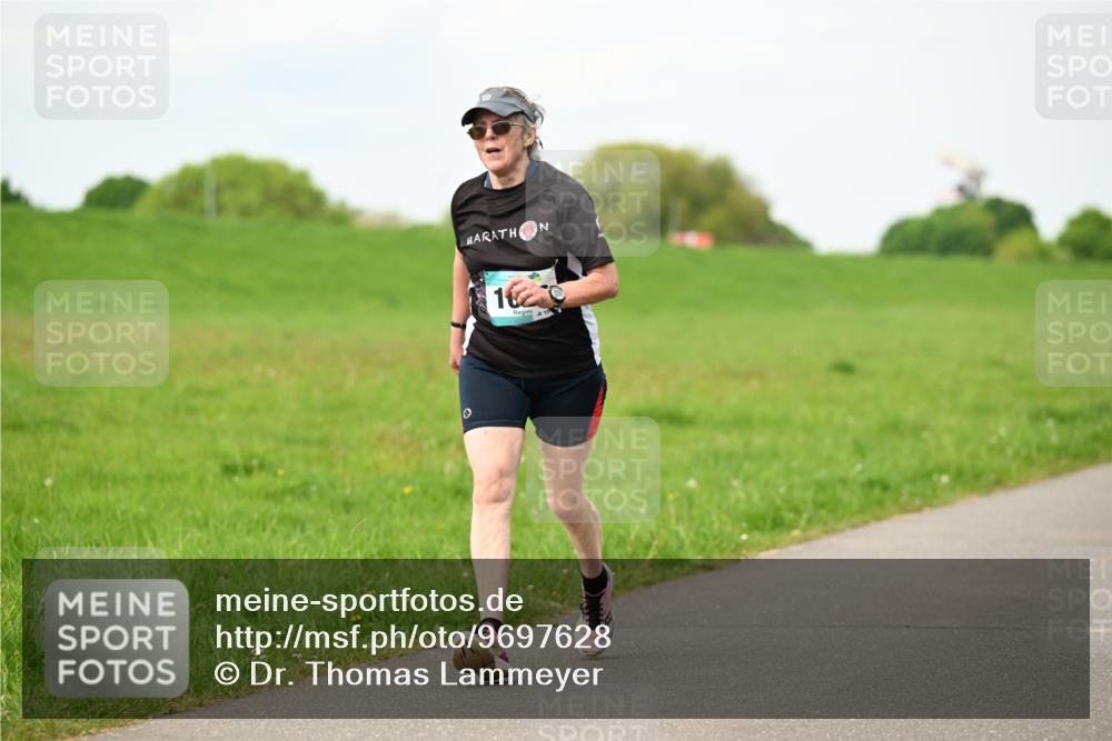 10.05.2026 - 8. Wedeler Halbmarathon Dr. Thomas Lammeyer http://msf.ph/oto/9697628 10.05.2026 11:29:58 Laufen  meine-sportfotos.de