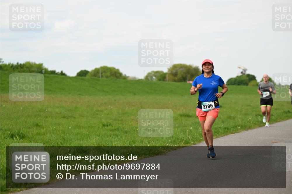 10.05.2026 - 8. Wedeler Halbmarathon Dr. Thomas Lammeyer http://msf.ph/oto/9697884 10.05.2026 11:30:53 Laufen 2196, 1051 meine-sportfotos.de