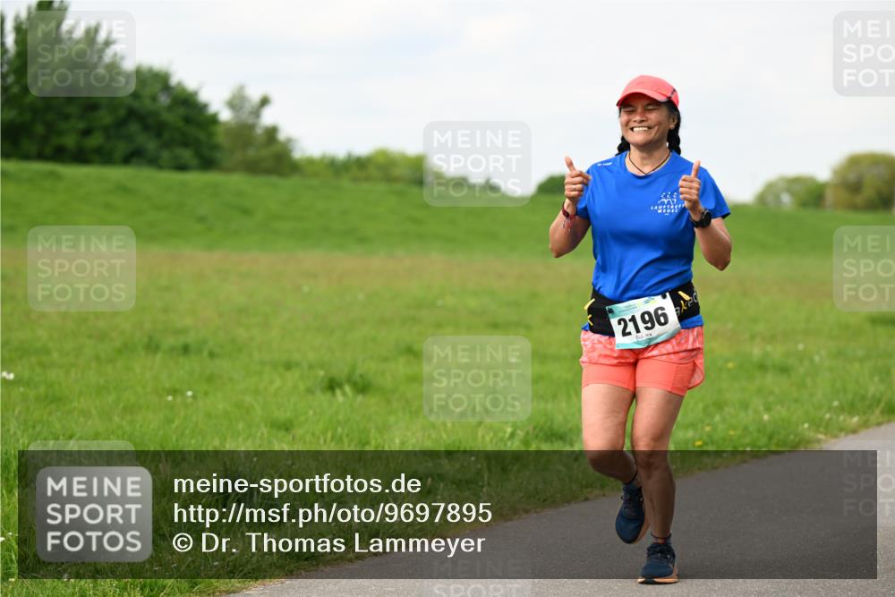 10.05.2026 - 8. Wedeler Halbmarathon Dr. Thomas Lammeyer http://msf.ph/oto/9697895 10.05.2026 11:30:55 Laufen 2196 meine-sportfotos.de