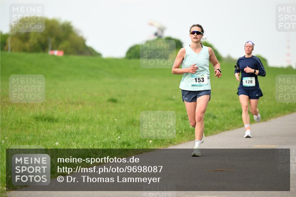 10.05.2026 - 8. Wedeler Halbmarathon Dr. Thomas Lammeyer http://msf.ph/oto/9698087 10.05.2026 11:31:41 Laufen 153, 128 meine-sportfotos.de