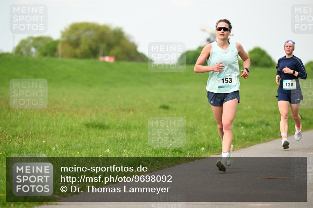 10.05.2026 - 8. Wedeler Halbmarathon Dr. Thomas Lammeyer http://msf.ph/oto/9698092 10.05.2026 11:31:42 Laufen 153, 128 meine-sportfotos.de