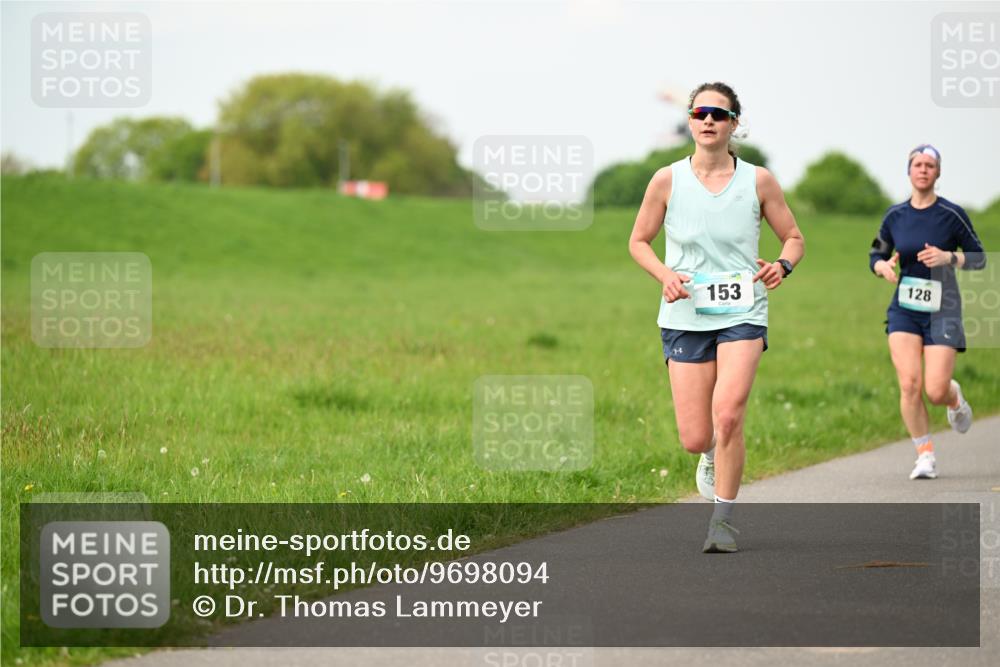 10.05.2026 - 8. Wedeler Halbmarathon Dr. Thomas Lammeyer http://msf.ph/oto/9698094 10.05.2026 11:31:42 Laufen 153, 128 meine-sportfotos.de