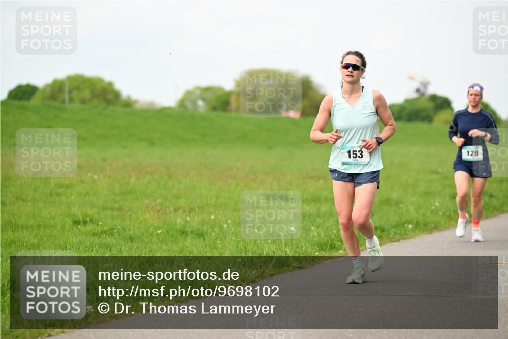 10.05.2026 - 8. Wedeler Halbmarathon Dr. Thomas Lammeyer http://msf.ph/oto/9698102 10.05.2026 11:31:43 Laufen 153, 128 meine-sportfotos.de