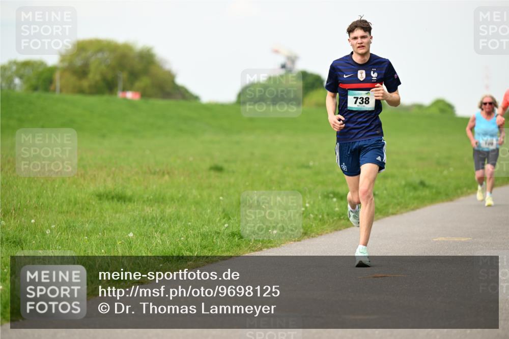 10.05.2026 - 8. Wedeler Halbmarathon Dr. Thomas Lammeyer http://msf.ph/oto/9698125 10.05.2026 11:31:48 Laufen 738 meine-sportfotos.de