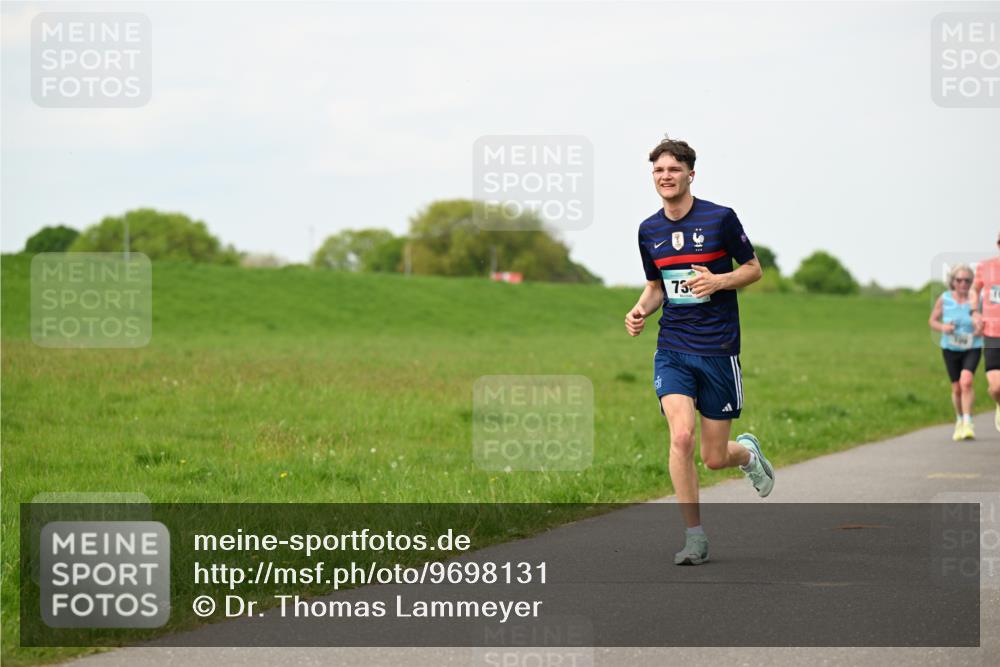 10.05.2026 - 8. Wedeler Halbmarathon Dr. Thomas Lammeyer http://msf.ph/oto/9698131 10.05.2026 11:31:49 Laufen  meine-sportfotos.de