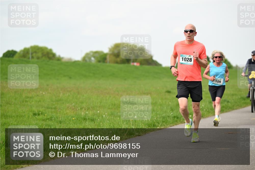 10.05.2026 - 8. Wedeler Halbmarathon Dr. Thomas Lammeyer http://msf.ph/oto/9698155 10.05.2026 11:31:52 Laufen 1028, 109 meine-sportfotos.de