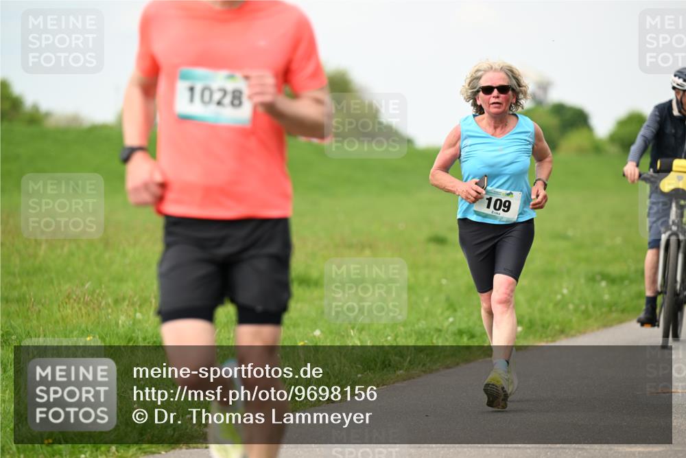 10.05.2026 - 8. Wedeler Halbmarathon Dr. Thomas Lammeyer http://msf.ph/oto/9698156 10.05.2026 11:31:54 Laufen 1028, 109 meine-sportfotos.de