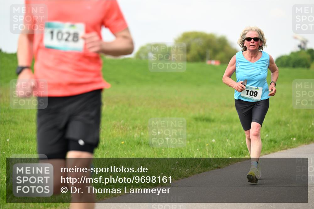 10.05.2026 - 8. Wedeler Halbmarathon Dr. Thomas Lammeyer http://msf.ph/oto/9698161 10.05.2026 11:31:54 Laufen 1028, 109 meine-sportfotos.de