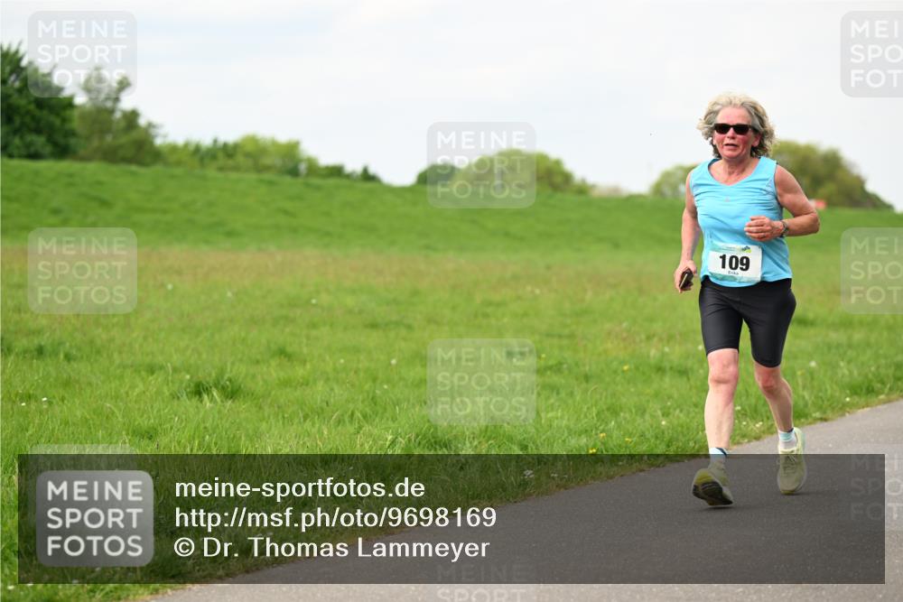 10.05.2026 - 8. Wedeler Halbmarathon Dr. Thomas Lammeyer http://msf.ph/oto/9698169 10.05.2026 11:31:55 Laufen 109 meine-sportfotos.de