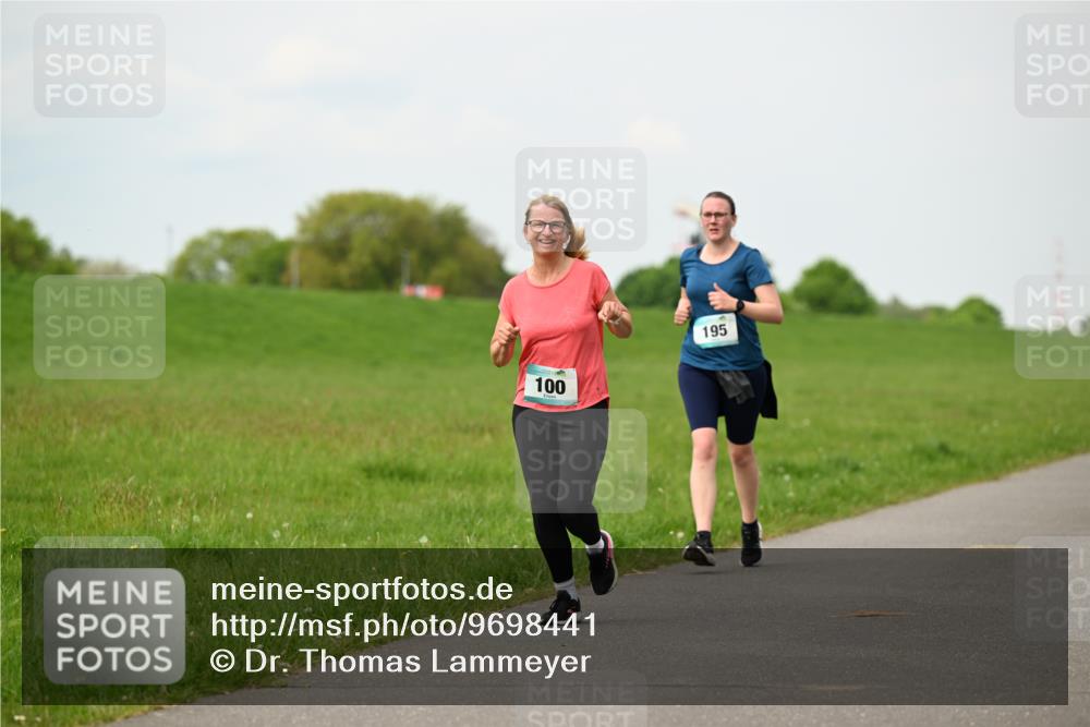 10.05.2026 - 8. Wedeler Halbmarathon Dr. Thomas Lammeyer http://msf.ph/oto/9698441 10.05.2026 11:33:04 Laufen 100, 195 meine-sportfotos.de