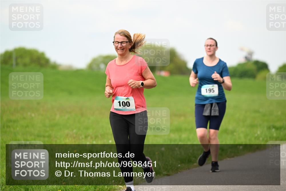 10.05.2026 - 8. Wedeler Halbmarathon Dr. Thomas Lammeyer http://msf.ph/oto/9698451 10.05.2026 11:33:05 Laufen 100, 195 meine-sportfotos.de