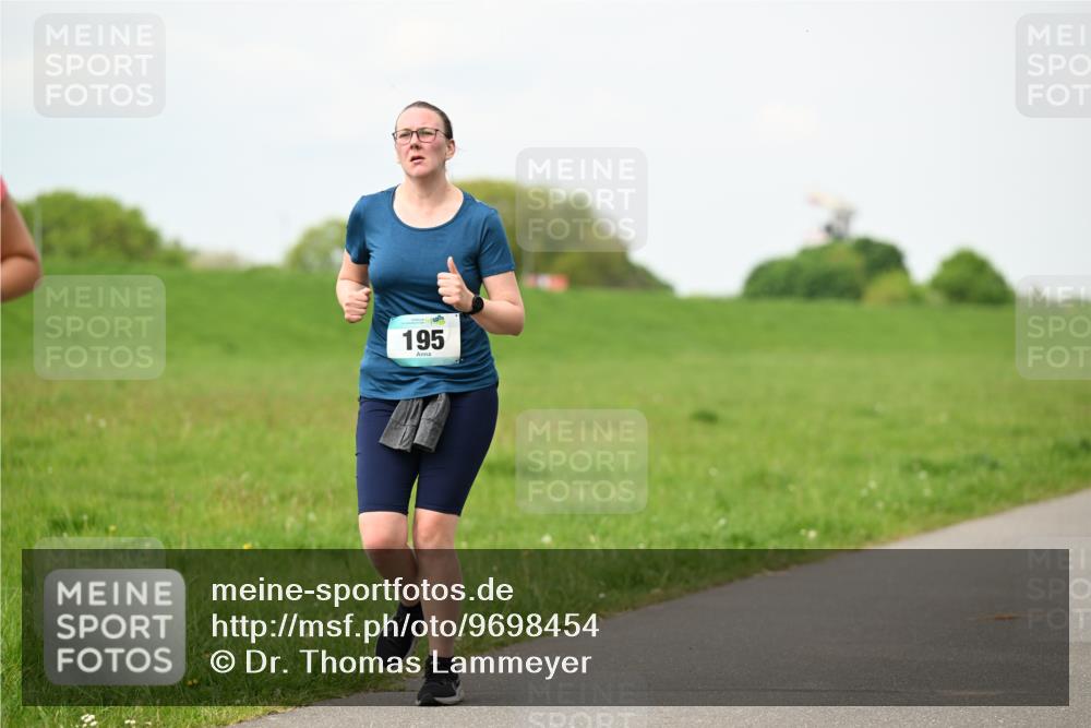 10.05.2026 - 8. Wedeler Halbmarathon Dr. Thomas Lammeyer http://msf.ph/oto/9698454 10.05.2026 11:33:07 Laufen 195 meine-sportfotos.de