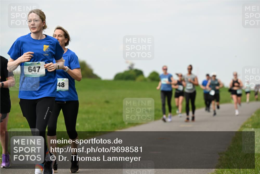 10.05.2026 - 8. Wedeler Halbmarathon Dr. Thomas Lammeyer http://msf.ph/oto/9698581 10.05.2026 11:33:37 Laufen 647 meine-sportfotos.de