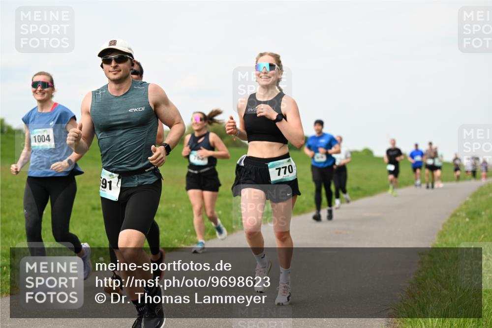 10.05.2026 - 8. Wedeler Halbmarathon Dr. Thomas Lammeyer http://msf.ph/oto/9698623 10.05.2026 11:33:44 Laufen 1004, 770 meine-sportfotos.de