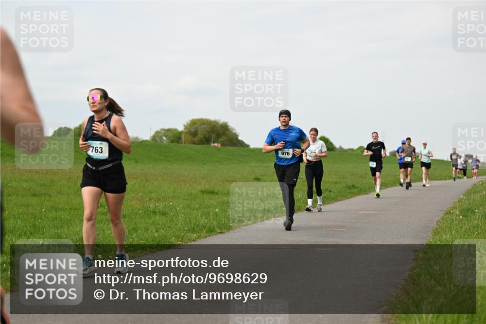10.05.2026 - 8. Wedeler Halbmarathon Dr. Thomas Lammeyer http://msf.ph/oto/9698629 10.05.2026 11:33:45 Laufen 763, 976 meine-sportfotos.de