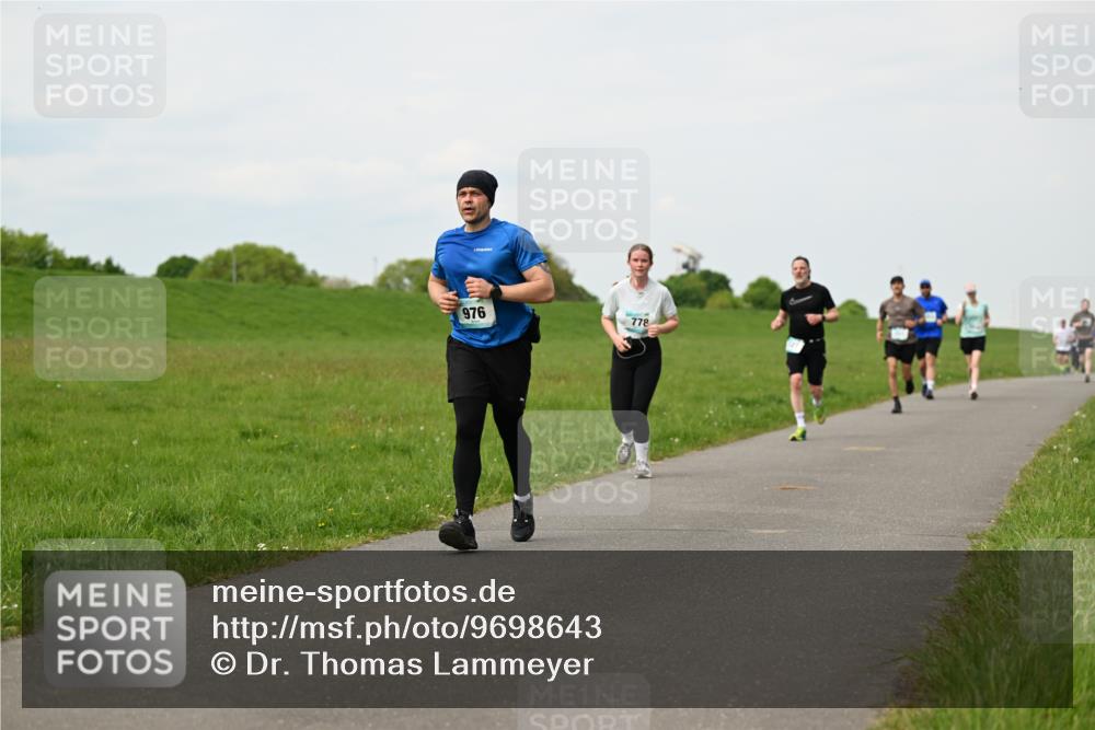 10.05.2026 - 8. Wedeler Halbmarathon Dr. Thomas Lammeyer http://msf.ph/oto/9698643 10.05.2026 11:33:47 Laufen  meine-sportfotos.de