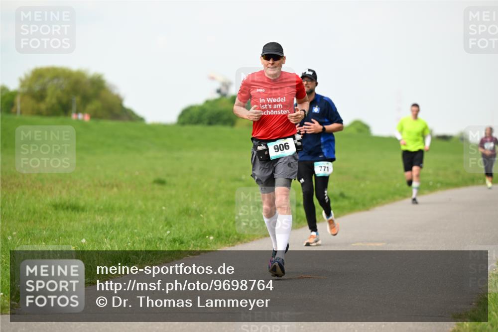 10.05.2026 - 8. Wedeler Halbmarathon Dr. Thomas Lammeyer http://msf.ph/oto/9698764 10.05.2026 11:34:22 Laufen 906, 771 meine-sportfotos.de