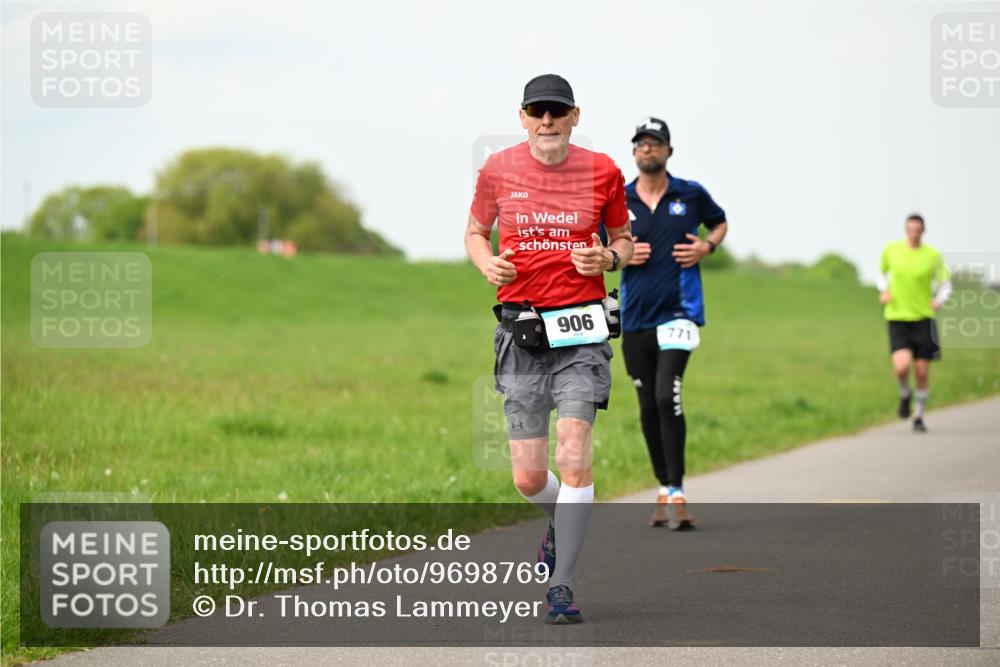 10.05.2026 - 8. Wedeler Halbmarathon Dr. Thomas Lammeyer http://msf.ph/oto/9698769 10.05.2026 11:34:23 Laufen 906, 771 meine-sportfotos.de