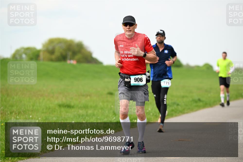 10.05.2026 - 8. Wedeler Halbmarathon Dr. Thomas Lammeyer http://msf.ph/oto/9698771 10.05.2026 11:34:23 Laufen 906, 771 meine-sportfotos.de