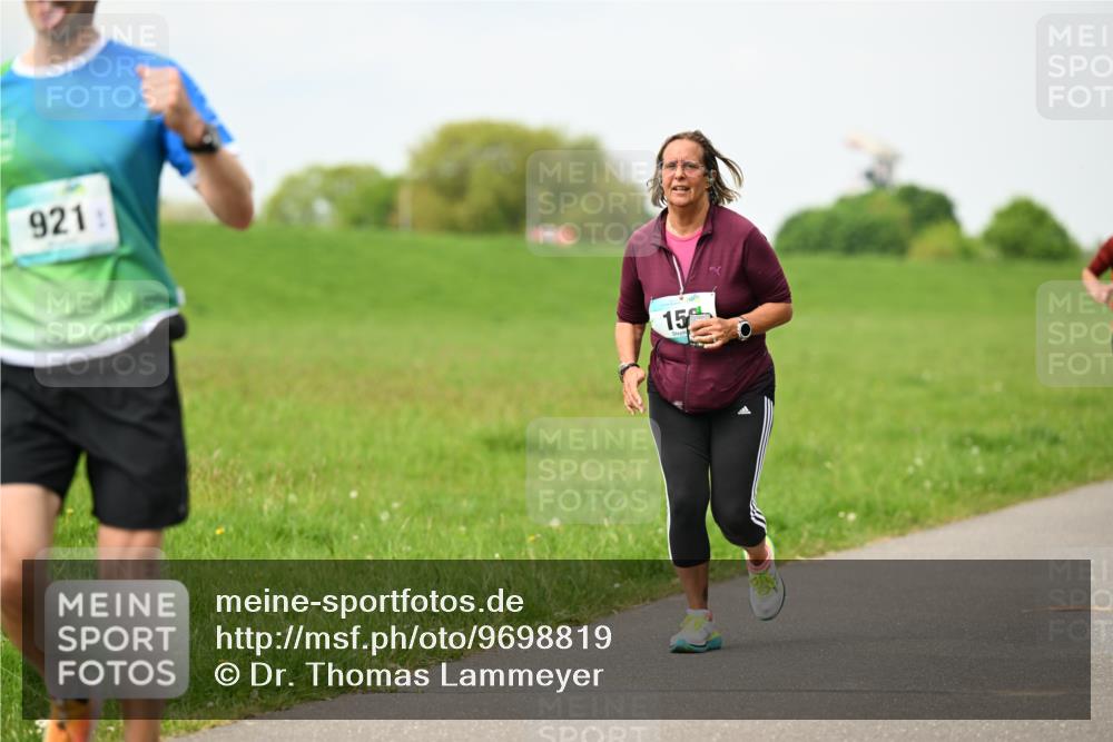 10.05.2026 - 8. Wedeler Halbmarathon Dr. Thomas Lammeyer http://msf.ph/oto/9698819 10.05.2026 11:34:37 Laufen 921 meine-sportfotos.de