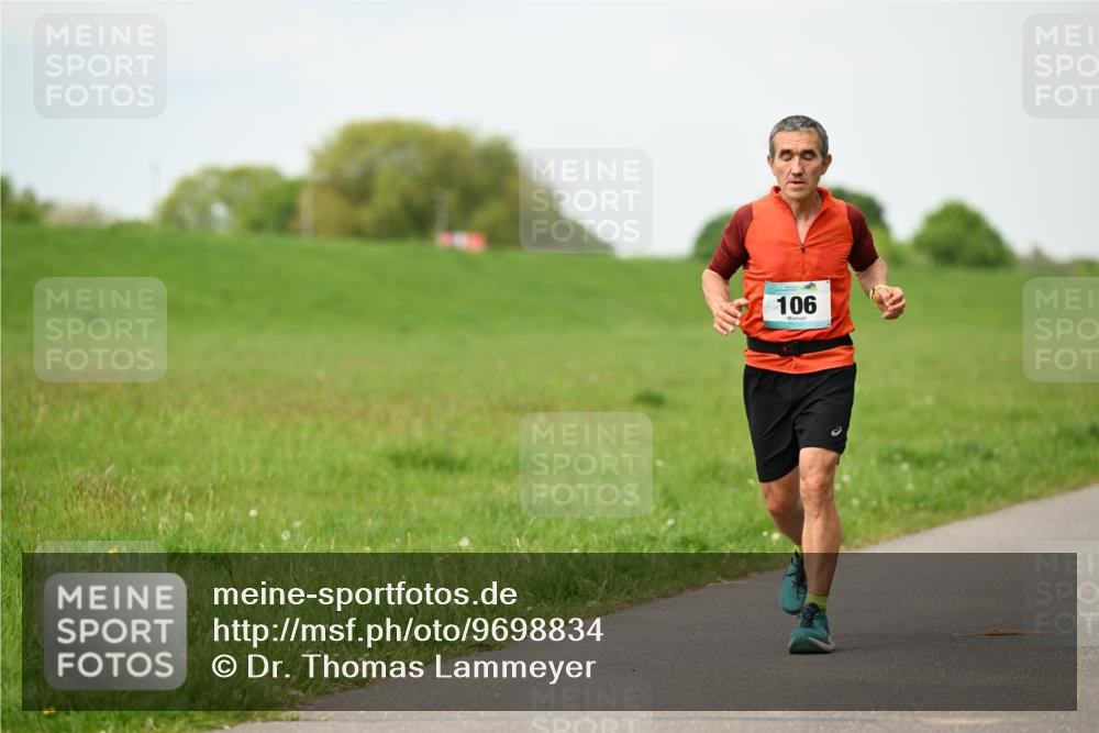 10.05.2026 - 8. Wedeler Halbmarathon Dr. Thomas Lammeyer http://msf.ph/oto/9698834 10.05.2026 11:34:40 Laufen 106 meine-sportfotos.de