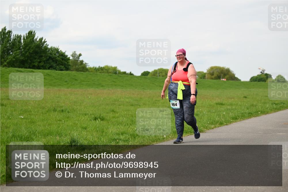 10.05.2026 - 8. Wedeler Halbmarathon Dr. Thomas Lammeyer http://msf.ph/oto/9698945 10.05.2026 11:35:19 Laufen 984 meine-sportfotos.de