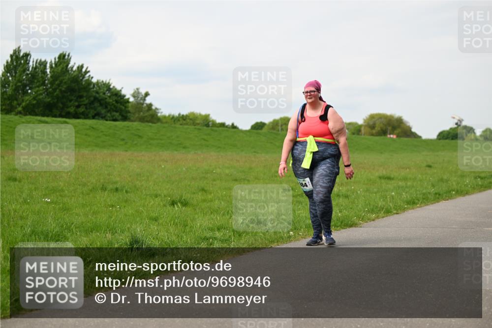 10.05.2026 - 8. Wedeler Halbmarathon Dr. Thomas Lammeyer http://msf.ph/oto/9698946 10.05.2026 11:35:19 Laufen 984 meine-sportfotos.de
