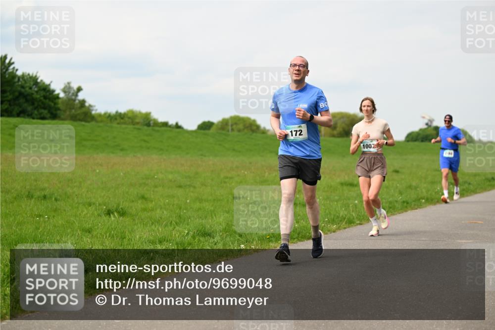 10.05.2026 - 8. Wedeler Halbmarathon Dr. Thomas Lammeyer http://msf.ph/oto/9699048 10.05.2026 11:35:50 Laufen 172, 1002 meine-sportfotos.de