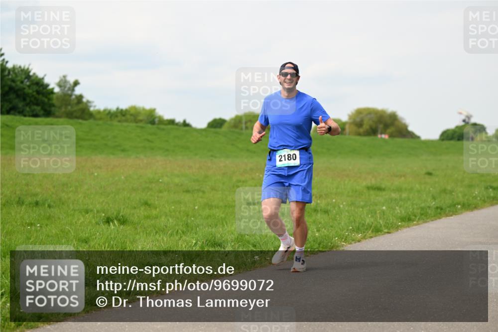 10.05.2026 - 8. Wedeler Halbmarathon Dr. Thomas Lammeyer http://msf.ph/oto/9699072 10.05.2026 11:35:54 Laufen 2180 meine-sportfotos.de