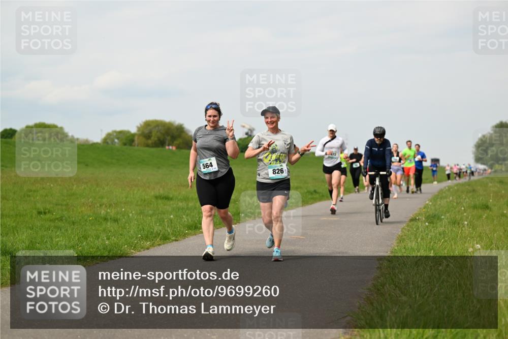 10.05.2026 - 8. Wedeler Halbmarathon Dr. Thomas Lammeyer http://msf.ph/oto/9699260 10.05.2026 11:36:33 Laufen 564, 826 meine-sportfotos.de