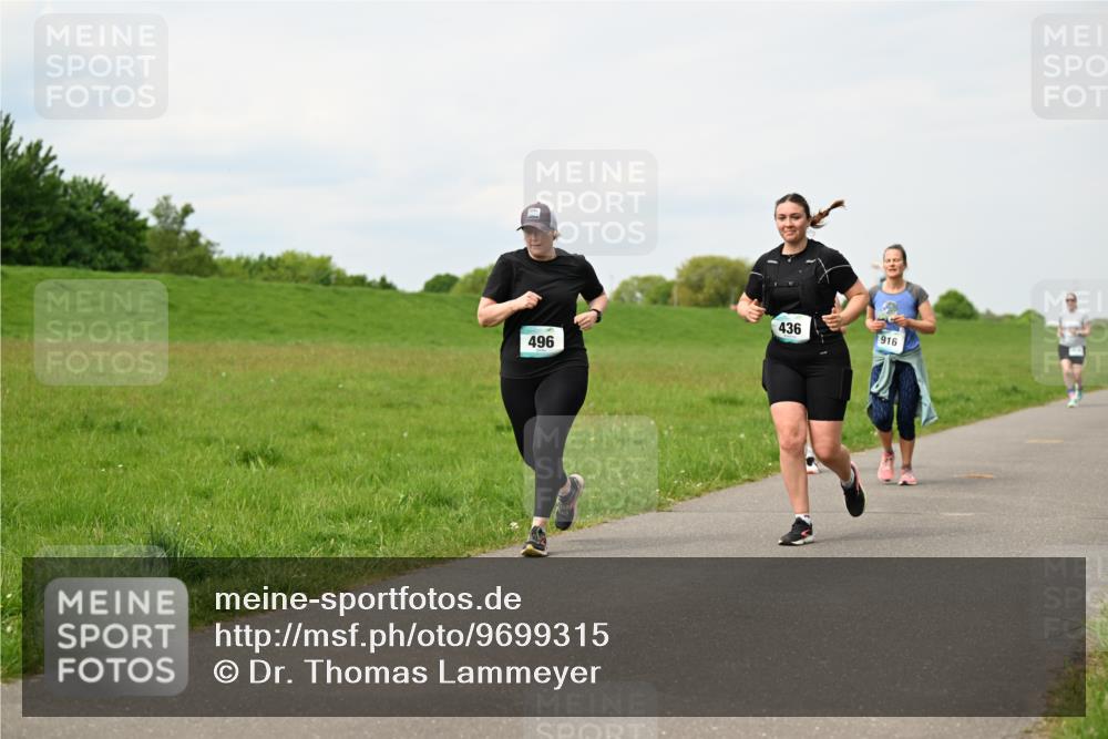 10.05.2026 - 8. Wedeler Halbmarathon Dr. Thomas Lammeyer http://msf.ph/oto/9699315 10.05.2026 11:36:46 Laufen 496, 436, 916 meine-sportfotos.de