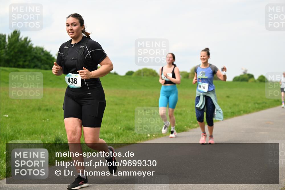 10.05.2026 - 8. Wedeler Halbmarathon Dr. Thomas Lammeyer http://msf.ph/oto/9699330 10.05.2026 11:36:48 Laufen 436, 916 meine-sportfotos.de