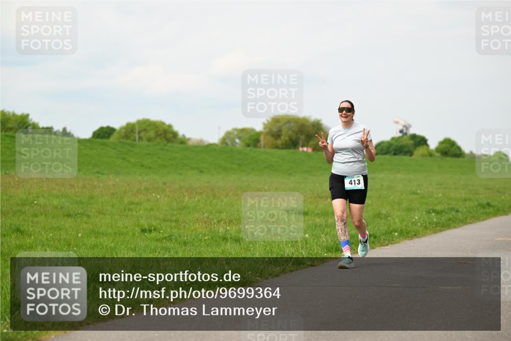 10.05.2026 - 8. Wedeler Halbmarathon Dr. Thomas Lammeyer http://msf.ph/oto/9699364 10.05.2026 11:36:54 Laufen 413 meine-sportfotos.de