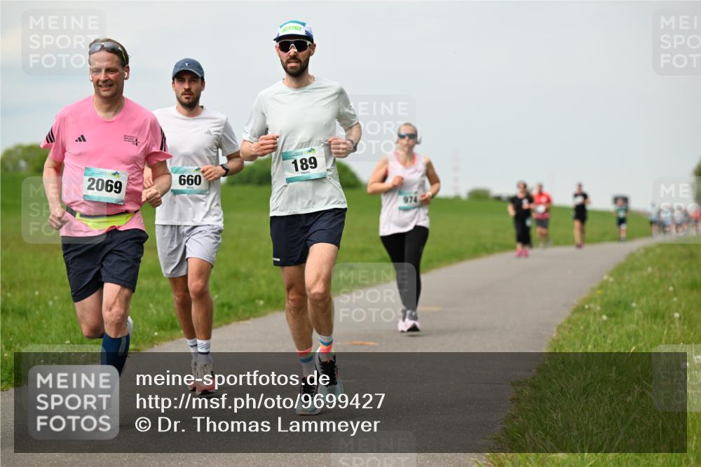 10.05.2026 - 8. Wedeler Halbmarathon Dr. Thomas Lammeyer http://msf.ph/oto/9699427 10.05.2026 11:37:08 Laufen 2069, 660, 189, 974 meine-sportfotos.de