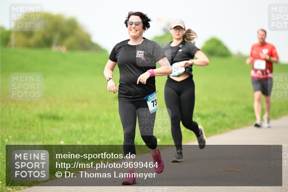 10.05.2026 - 8. Wedeler Halbmarathon Dr. Thomas Lammeyer http://msf.ph/oto/9699464 10.05.2026 11:37:20 Laufen 205 meine-sportfotos.de