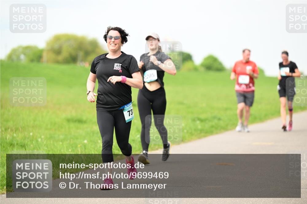 10.05.2026 - 8. Wedeler Halbmarathon Dr. Thomas Lammeyer http://msf.ph/oto/9699469 10.05.2026 11:37:21 Laufen 205 meine-sportfotos.de
