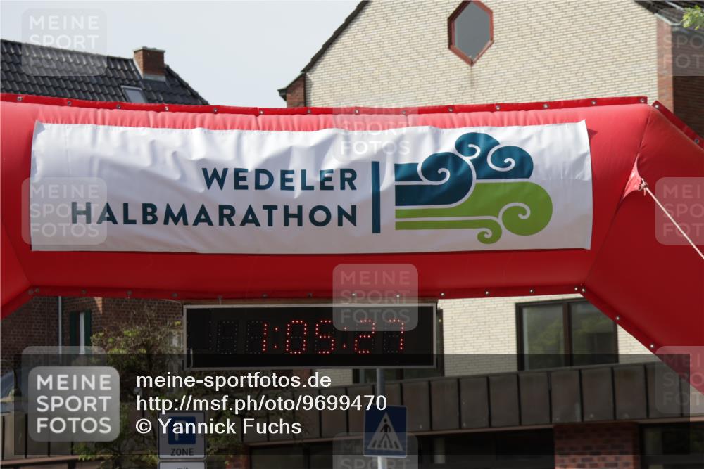 10.05.2026 - 8. Wedeler Halbmarathon Yannick Fuchs http://msf.ph/oto/9699470 10.05.2026 11:05:27 Ziel  meine-sportfotos.de