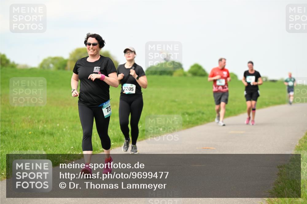 10.05.2026 - 8. Wedeler Halbmarathon Dr. Thomas Lammeyer http://msf.ph/oto/9699477 10.05.2026 11:37:21 Laufen 2205 meine-sportfotos.de