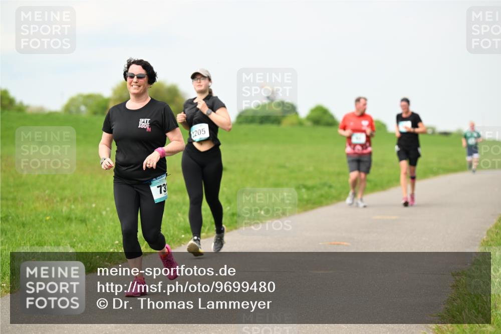 10.05.2026 - 8. Wedeler Halbmarathon Dr. Thomas Lammeyer http://msf.ph/oto/9699480 10.05.2026 11:37:22 Laufen 205 meine-sportfotos.de