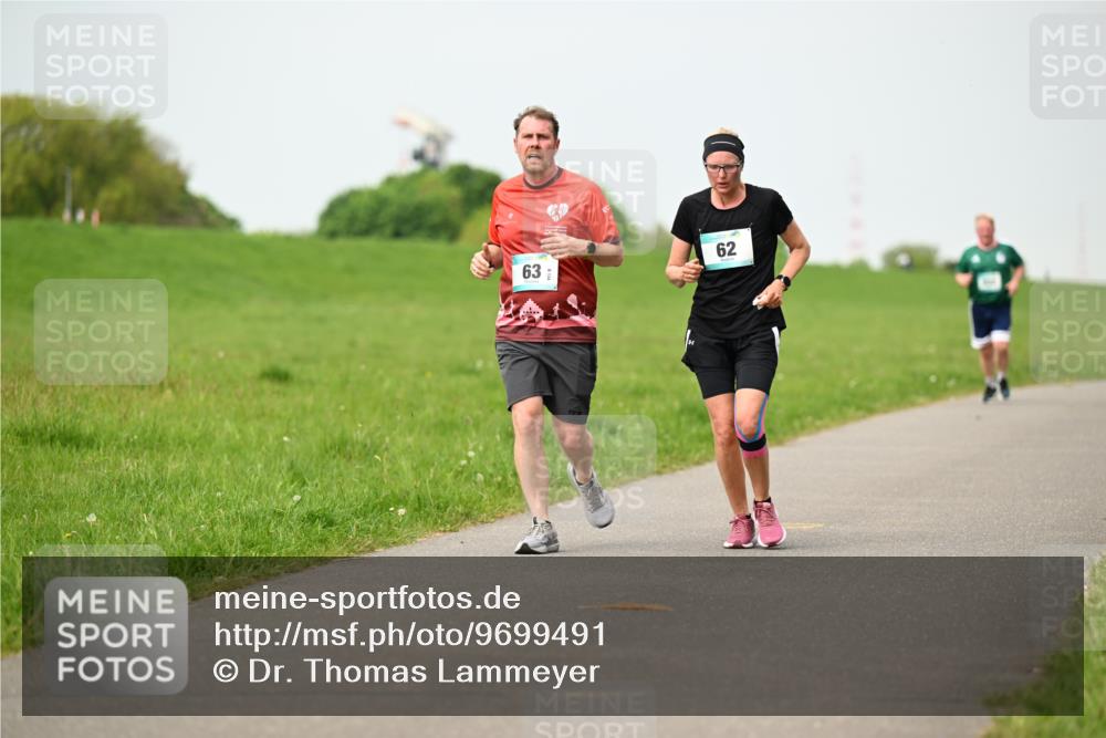 10.05.2026 - 8. Wedeler Halbmarathon Dr. Thomas Lammeyer http://msf.ph/oto/9699491 10.05.2026 11:37:24 Laufen  meine-sportfotos.de