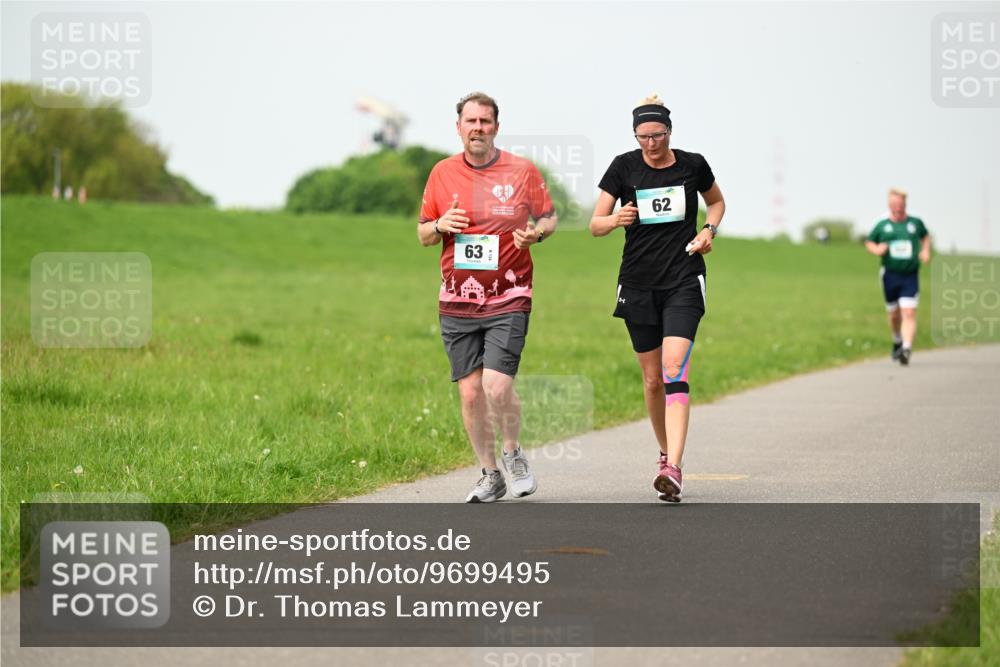 10.05.2026 - 8. Wedeler Halbmarathon Dr. Thomas Lammeyer http://msf.ph/oto/9699495 10.05.2026 11:37:24 Laufen 772 meine-sportfotos.de