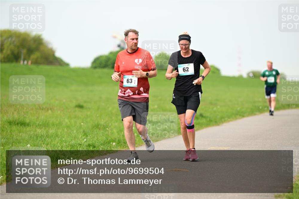 10.05.2026 - 8. Wedeler Halbmarathon Dr. Thomas Lammeyer http://msf.ph/oto/9699504 10.05.2026 11:37:25 Laufen  meine-sportfotos.de