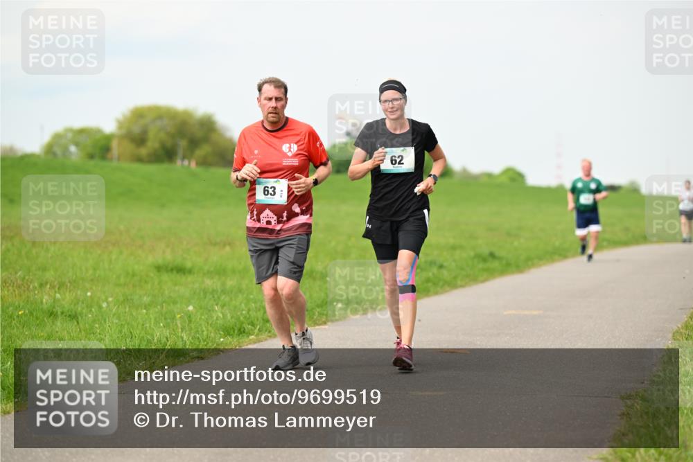 10.05.2026 - 8. Wedeler Halbmarathon Dr. Thomas Lammeyer http://msf.ph/oto/9699519 10.05.2026 11:37:27 Laufen  meine-sportfotos.de
