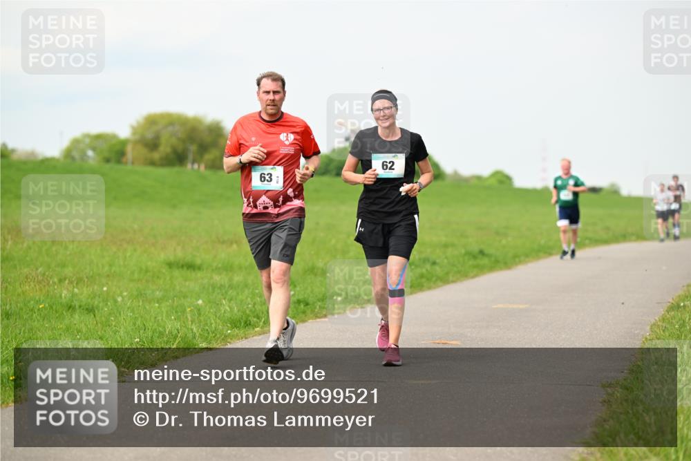 10.05.2026 - 8. Wedeler Halbmarathon Dr. Thomas Lammeyer http://msf.ph/oto/9699521 10.05.2026 11:37:27 Laufen  meine-sportfotos.de