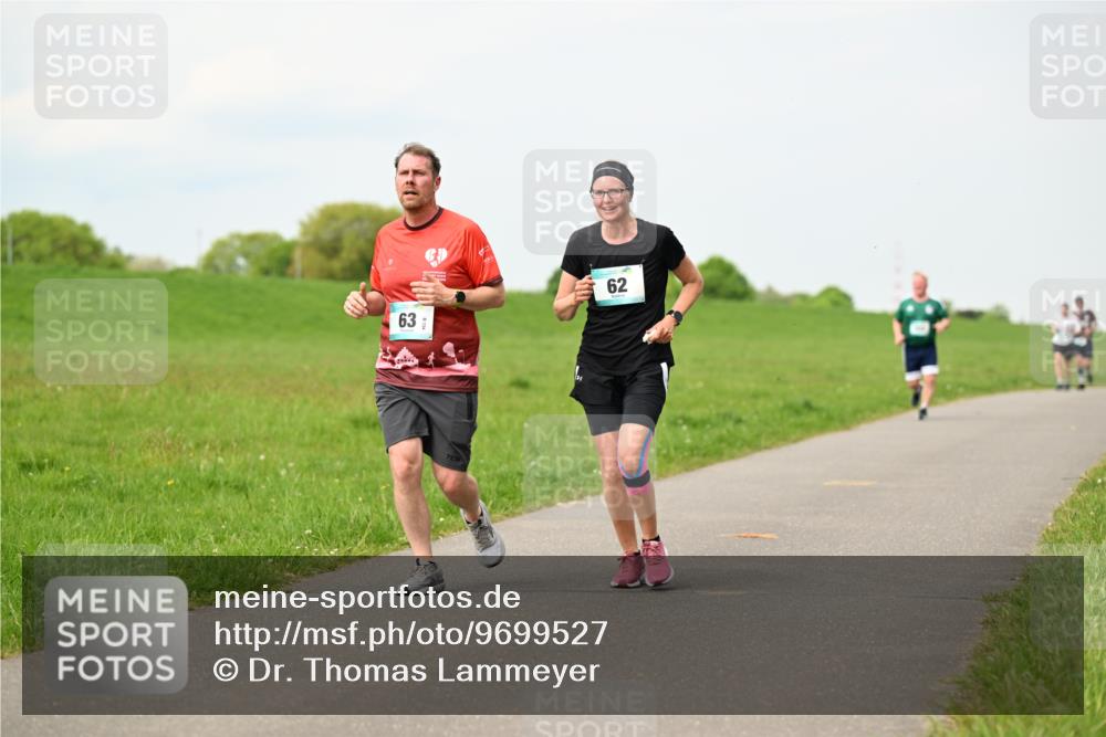 10.05.2026 - 8. Wedeler Halbmarathon Dr. Thomas Lammeyer http://msf.ph/oto/9699527 10.05.2026 11:37:27 Laufen  meine-sportfotos.de
