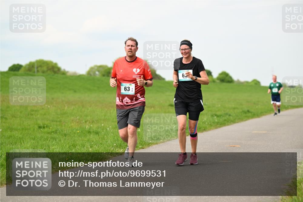 10.05.2026 - 8. Wedeler Halbmarathon Dr. Thomas Lammeyer http://msf.ph/oto/9699531 10.05.2026 11:37:28 Laufen  meine-sportfotos.de