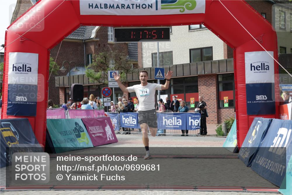 10.05.2026 - 8. Wedeler Halbmarathon Yannick Fuchs http://msf.ph/oto/9699681 10.05.2026 11:17:51 Ziel 774, 2246 meine-sportfotos.de