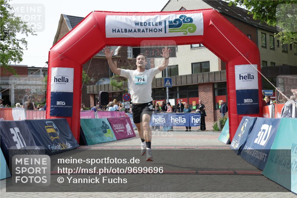 10.05.2026 - 8. Wedeler Halbmarathon Yannick Fuchs http://msf.ph/oto/9699696 10.05.2026 11:17:52 Ziel 774, 2246 meine-sportfotos.de