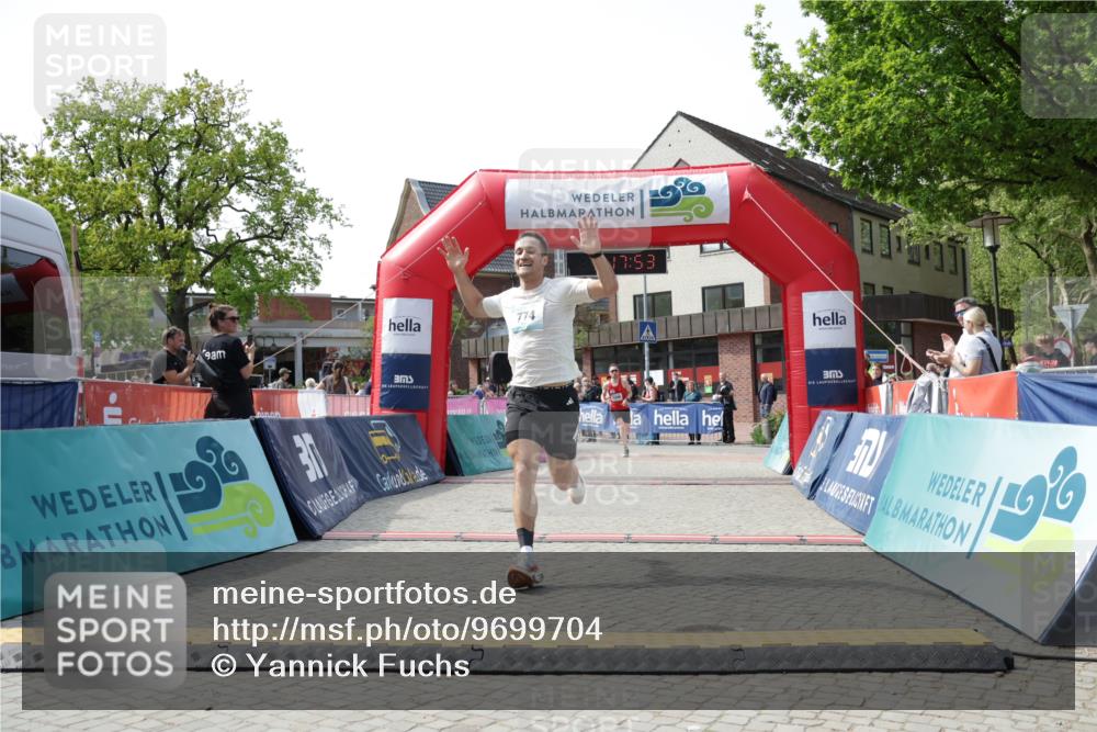 10.05.2026 - 8. Wedeler Halbmarathon Yannick Fuchs http://msf.ph/oto/9699704 10.05.2026 11:17:52 Ziel 774, 2246 meine-sportfotos.de